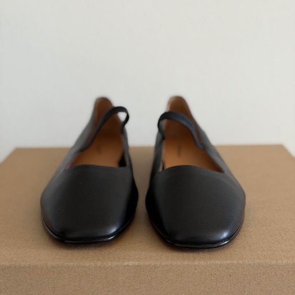 Madewell The Greta Ballet Flat in True Black, Size 10 - Picture 7 of 9